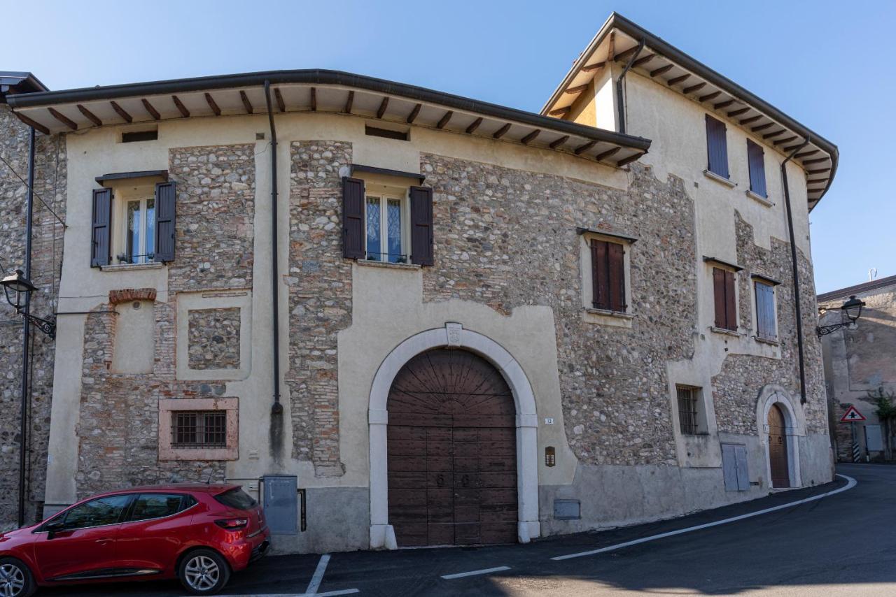 Appartamento Agata San Felice del Benaco Luaran gambar