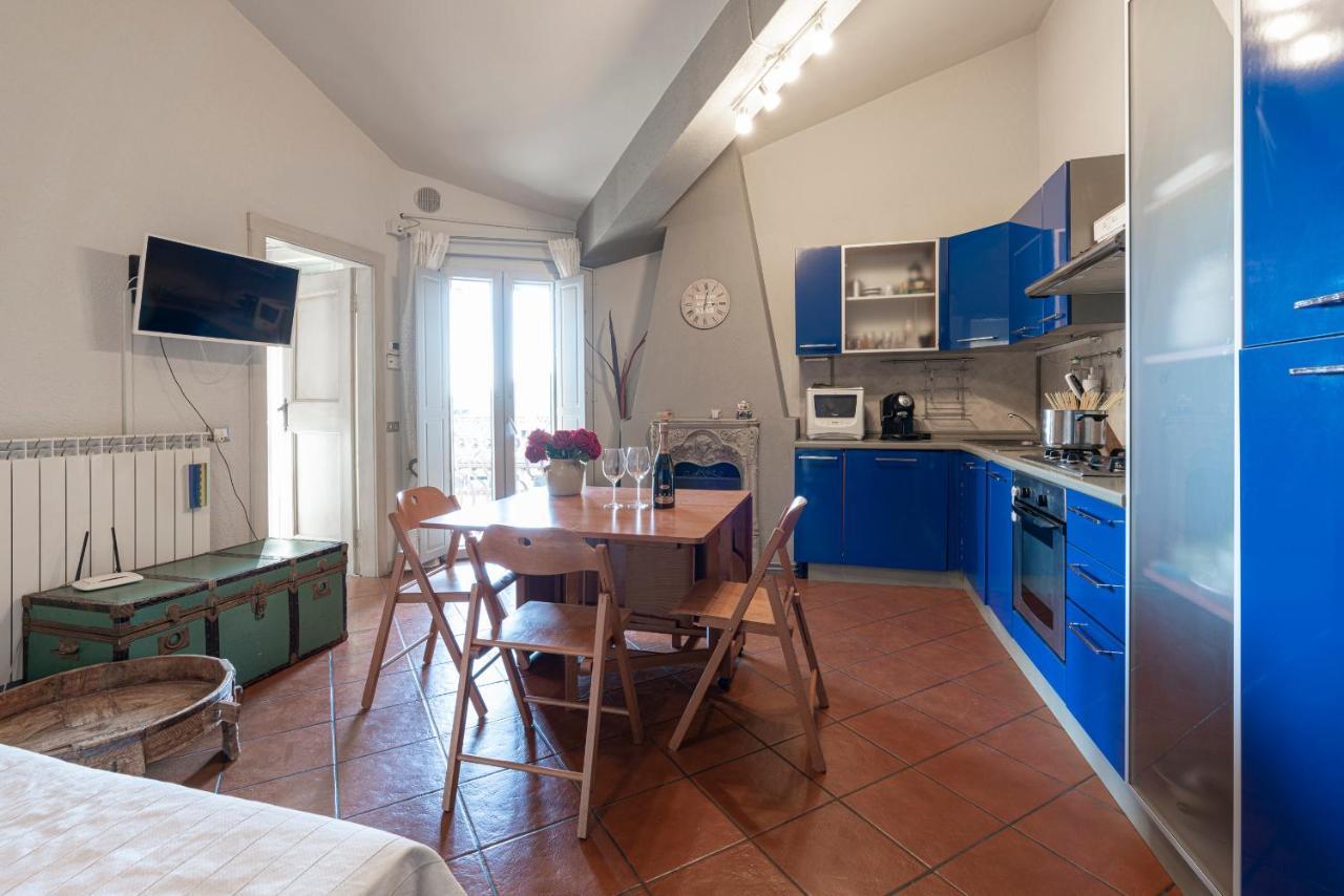 Appartamento Agata San Felice del Benaco Luaran gambar